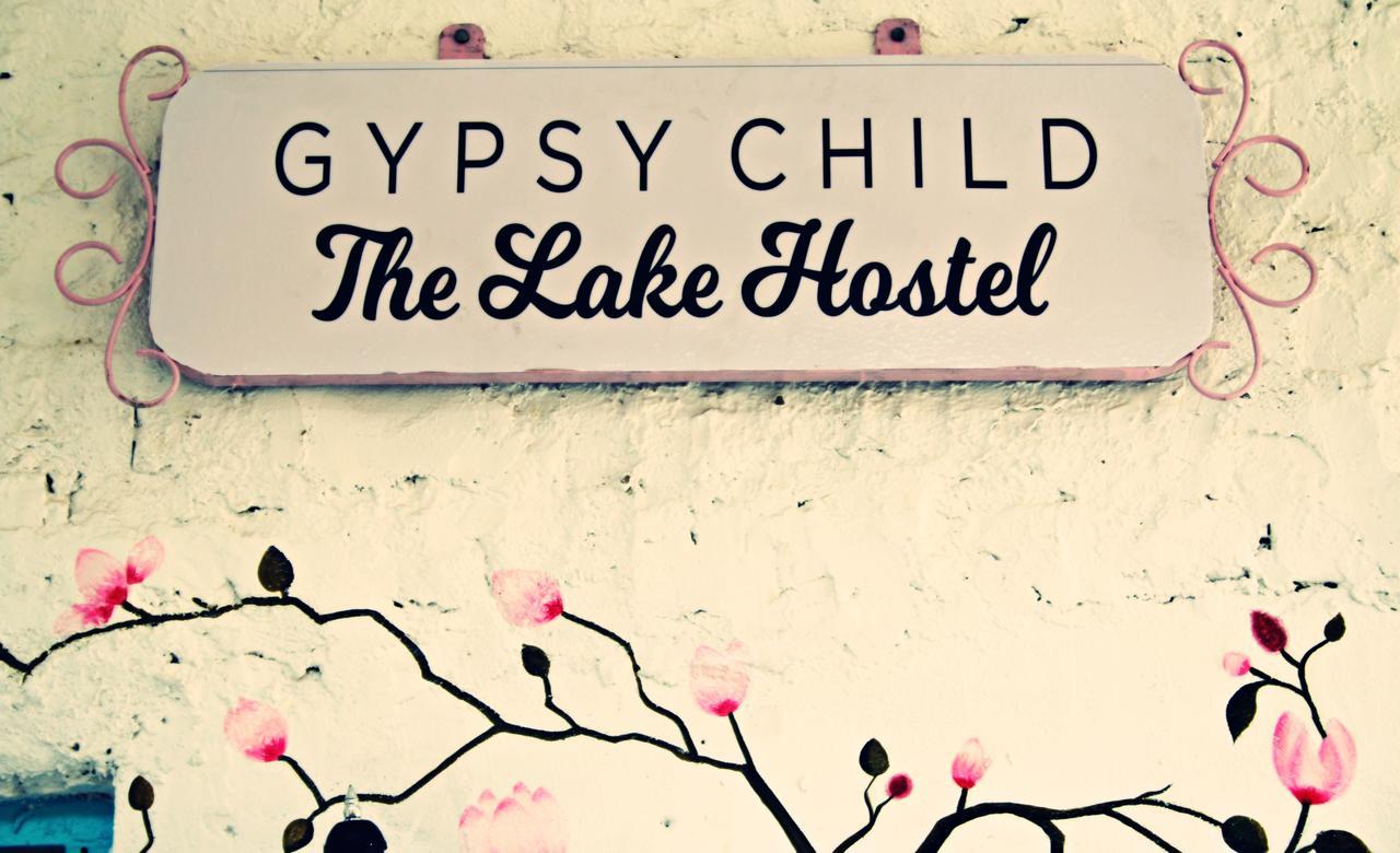 Gypsy Child Lake Hostel Udaipur Eksteriør bilde