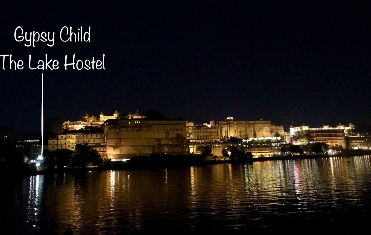 Gypsy Child Lake Hostel Udaipur Eksteriør bilde